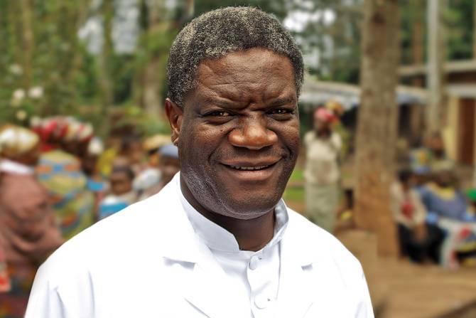 Премия “Аврора” вручена врачу и правозащитнику Денису Муквеге из Конго