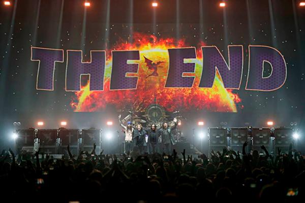 Британская хеви-метал группа Black Sabbath сыграла последний концерт в своей истории 