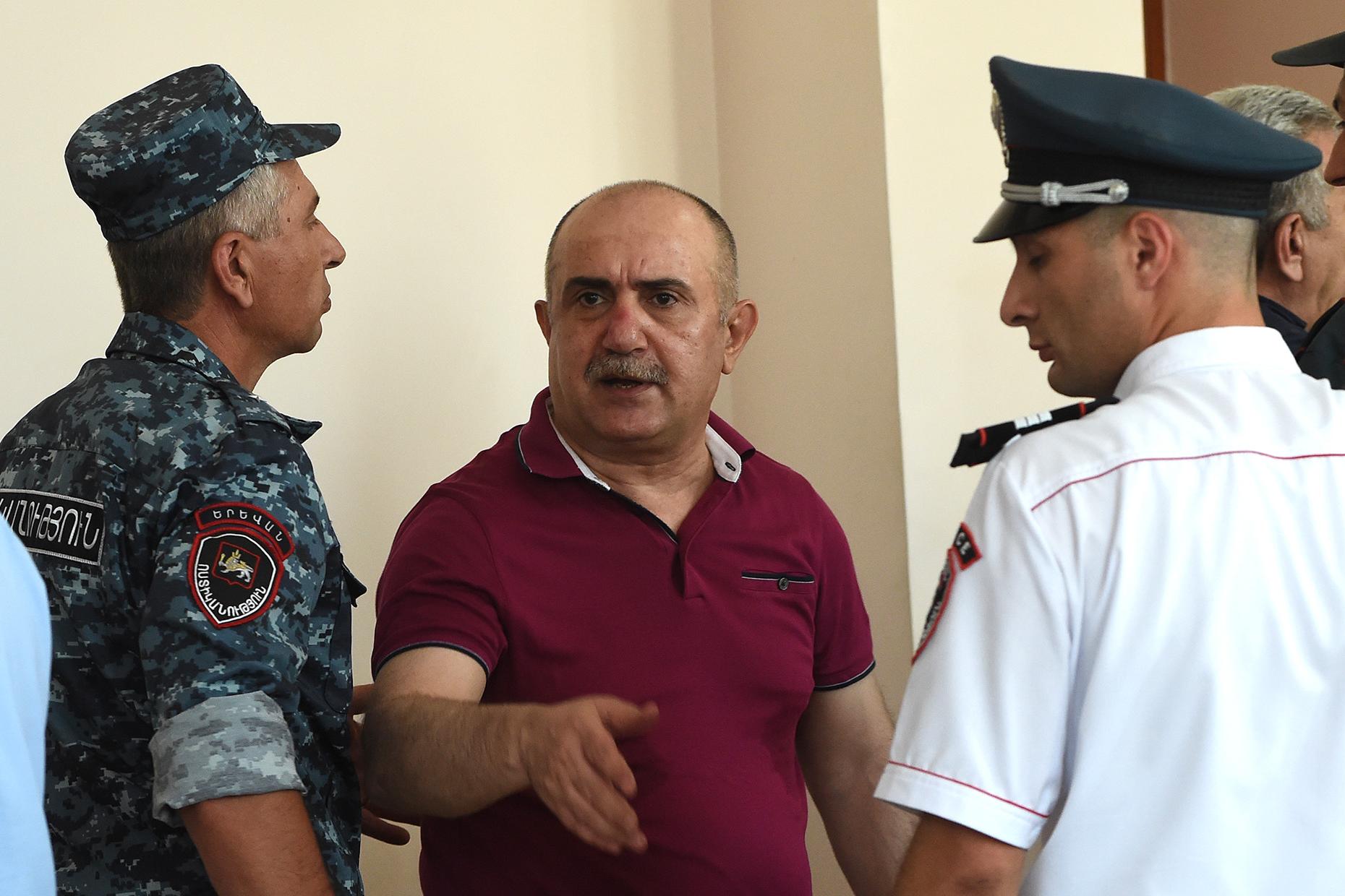 Прокурор потребовал приговорить экс-министра обороны Арцаха к семи годам лишения свободы
