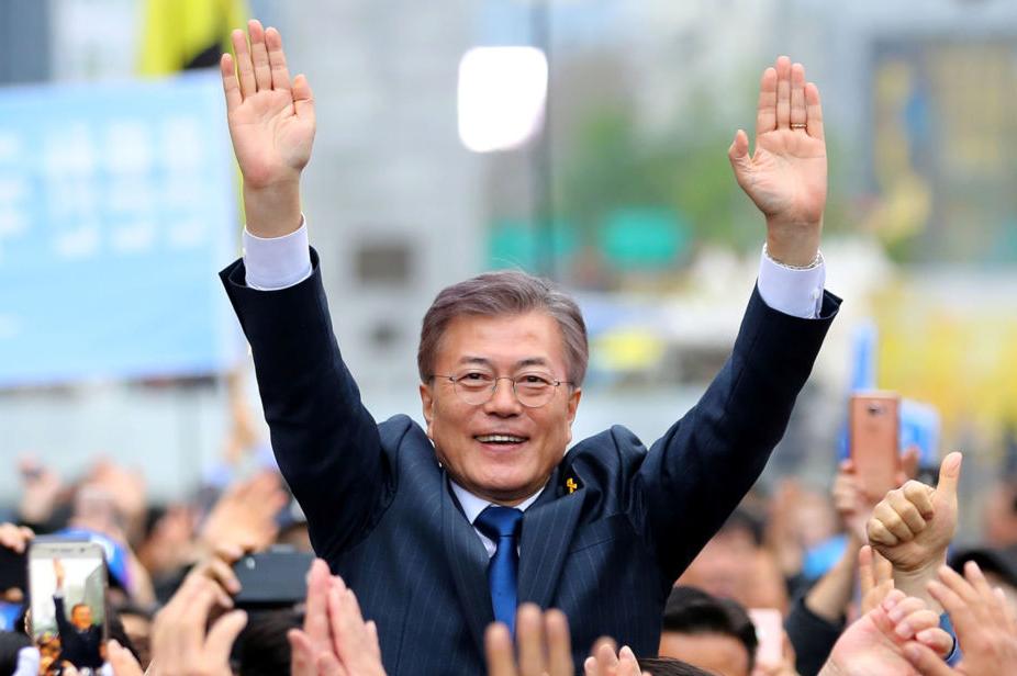 Президент Южной Кореи выступил по радио со сводкой ситуации на дорогах