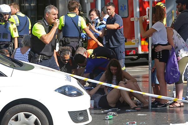 Удар по Испании: что известно о теракте в Барселоне