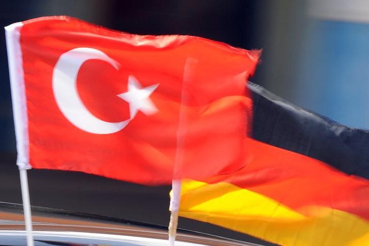 СМИ узнали о планах Германии приостановить поставки вооружения Турции
