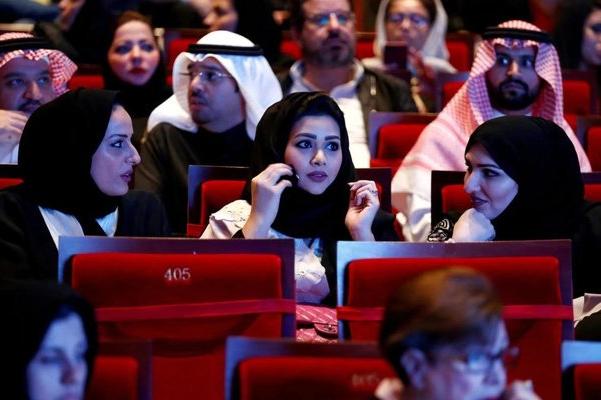 В Саудовской Аравии впервые за 35 лет показали фильм на широком экране