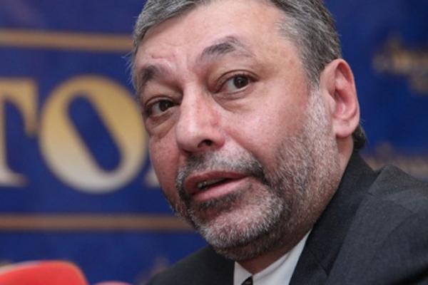 Бывший радикальный оппозиционер согласился принять должность у президента Армении