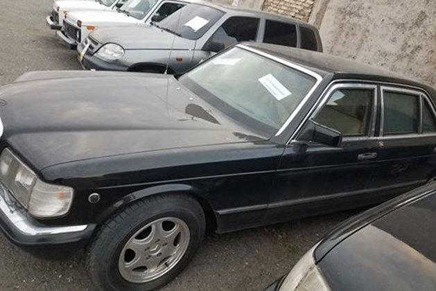 Правительство Армении выставило на продажу бронированный Mercedes первого президента