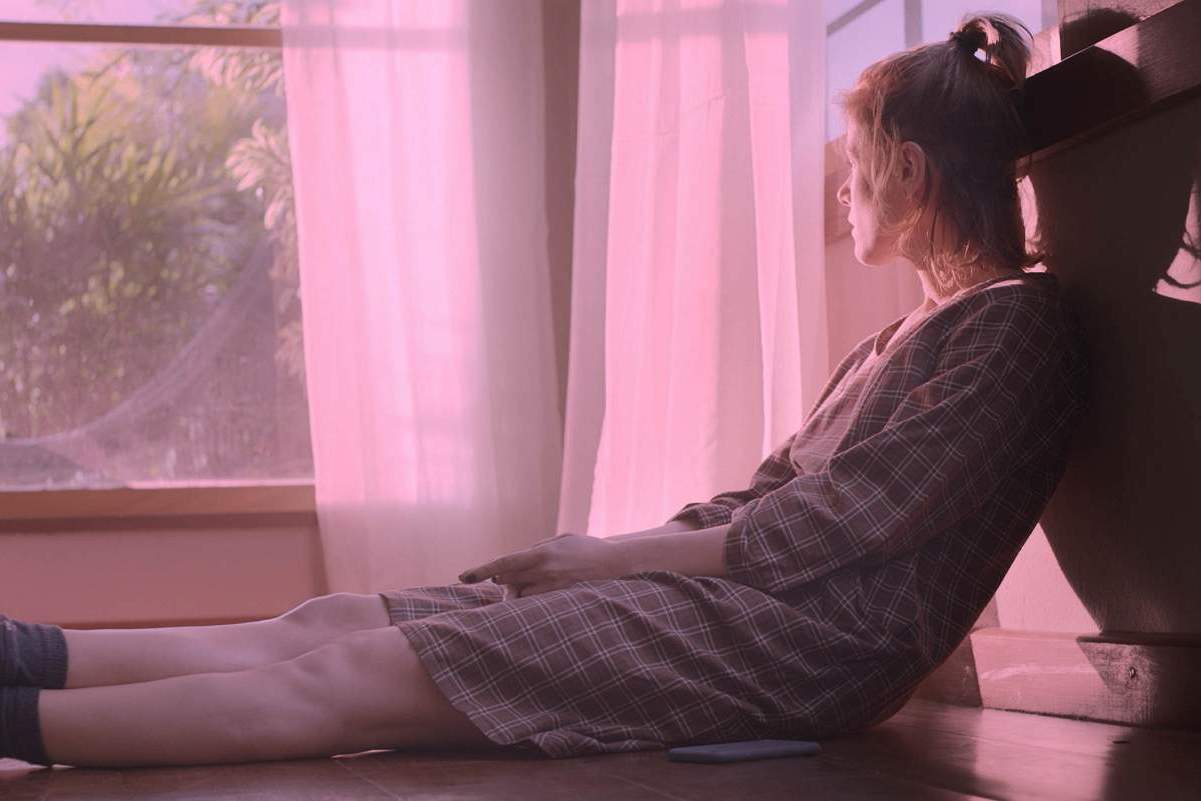 «Розовое облако»: в сети появился трейлер фильма о самоизоляции 