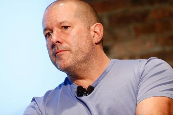 Правая рука Стива Джобса – дизайнер iPhone Джони Айв, покидает Apple