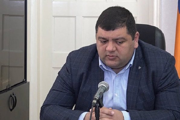 Геворк Парсян: Переговоры о разблокировании закрытых азербайджанцами участков автодороги Капан-Горис не возобновились