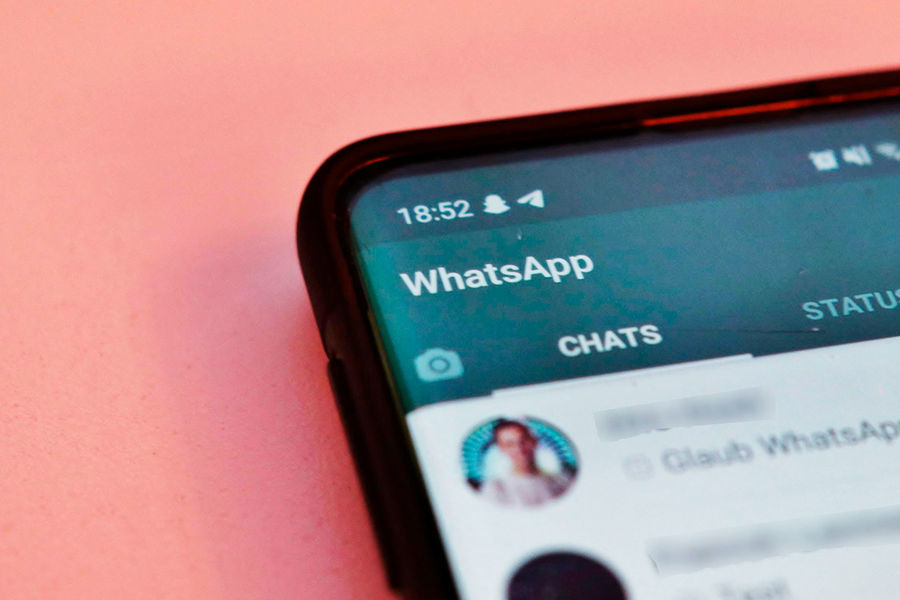 Мессенджер WhatsApp запретил исчезающие снимки при включенном автосохранении