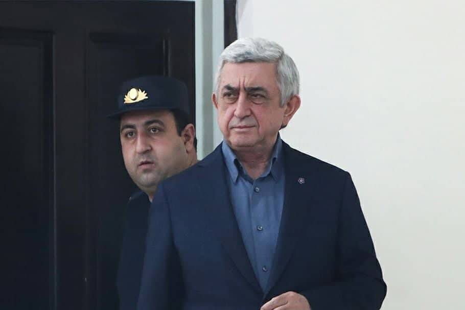 Суд отклонил ходатайство адвоката Сержа Саргсяна об отмене ареста на его имущество