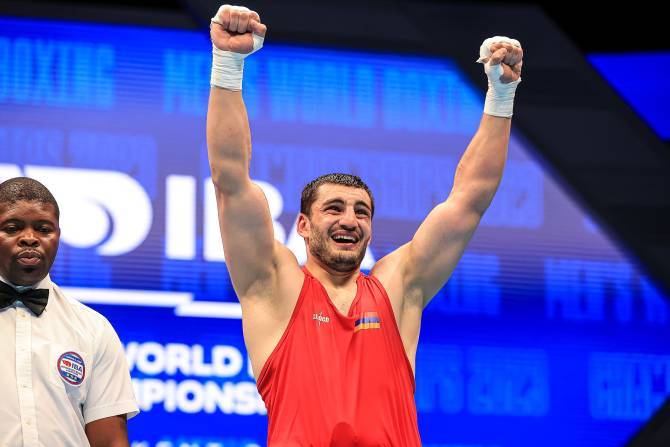 Нарек Манасян – бронзовый медалист чемпионата мира по боксу