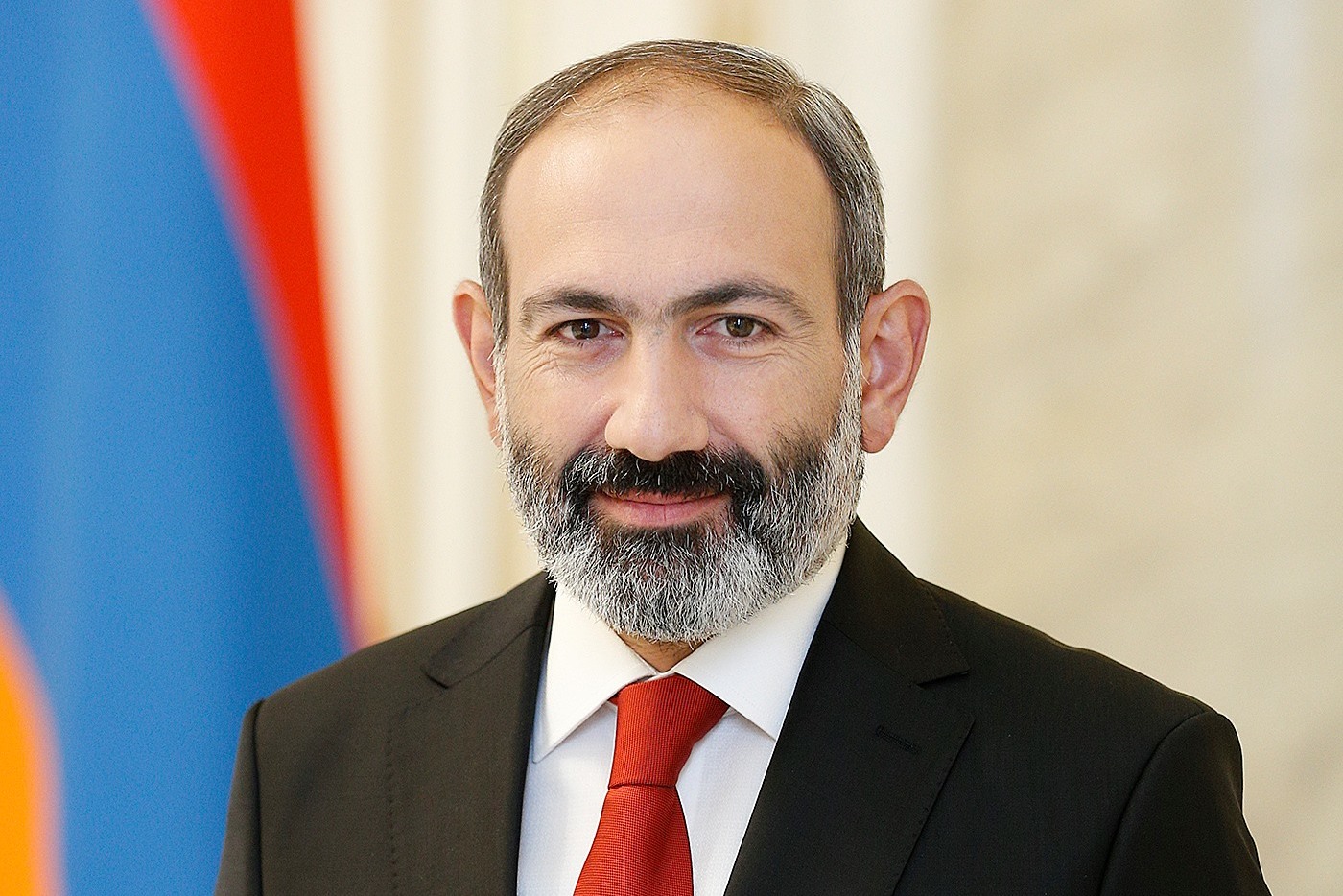 Փաշինյանն աշխատողներին կոչ է անում պահանջել գրանցել իրենց աշխատատեղերը  