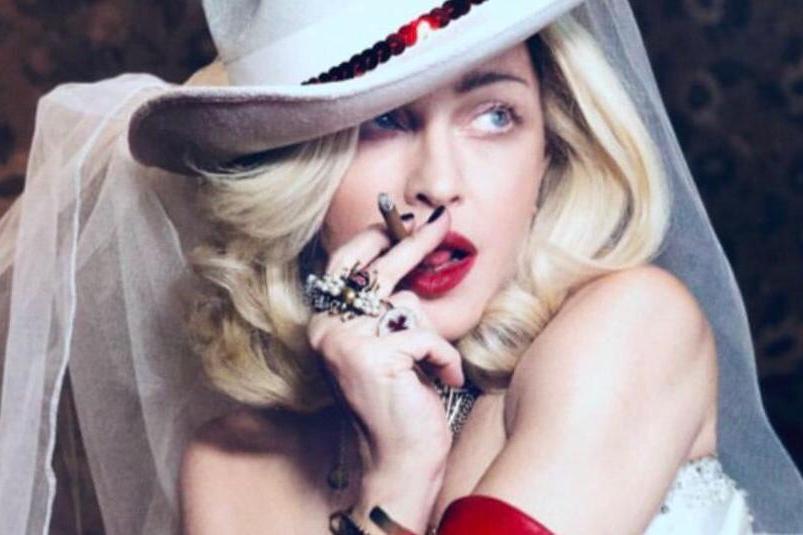 Medellin: Мадонна выпустила первый сингл из нового альбома  Madame X