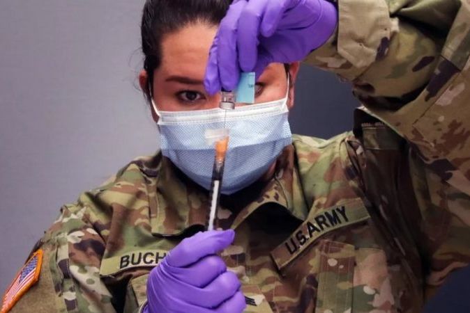 BBC: американские военные врачи разрабатывают «супервакцину» от всех возможных вариантов коронавируса сразу