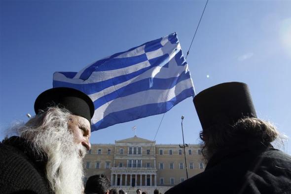Власти Греции больше не будут платить зарплату священникам и сэкономят на этом 200 млн евро в год