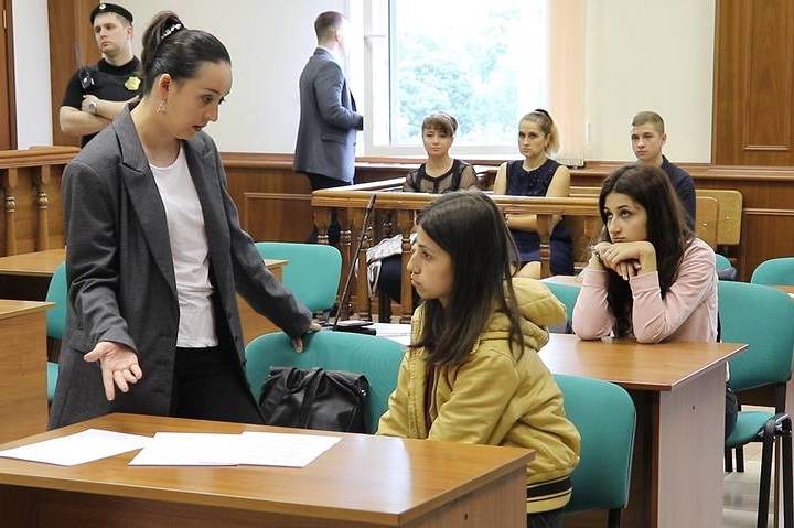 Следственный комитет России завершил расследование уголовного дела в отношении отца сестер Хачатурян 