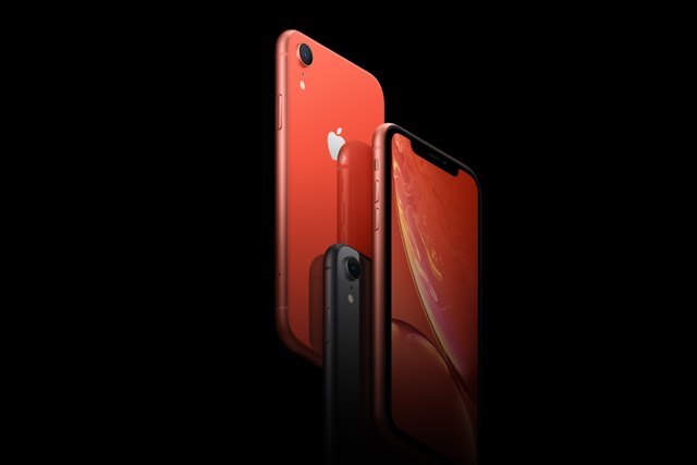 В преддверии выпуска нового флагманского смартфона компания Apple объявила о снятии с производства некоторых моделей iPhone 