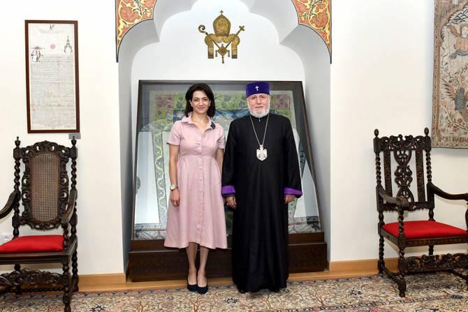 Католикос Всех Армян принял Анну Акопян