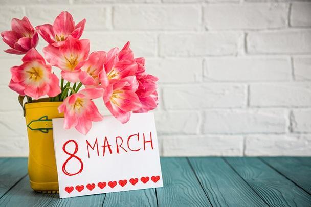 8 марта: как появился женский праздник и зачем он нужен?