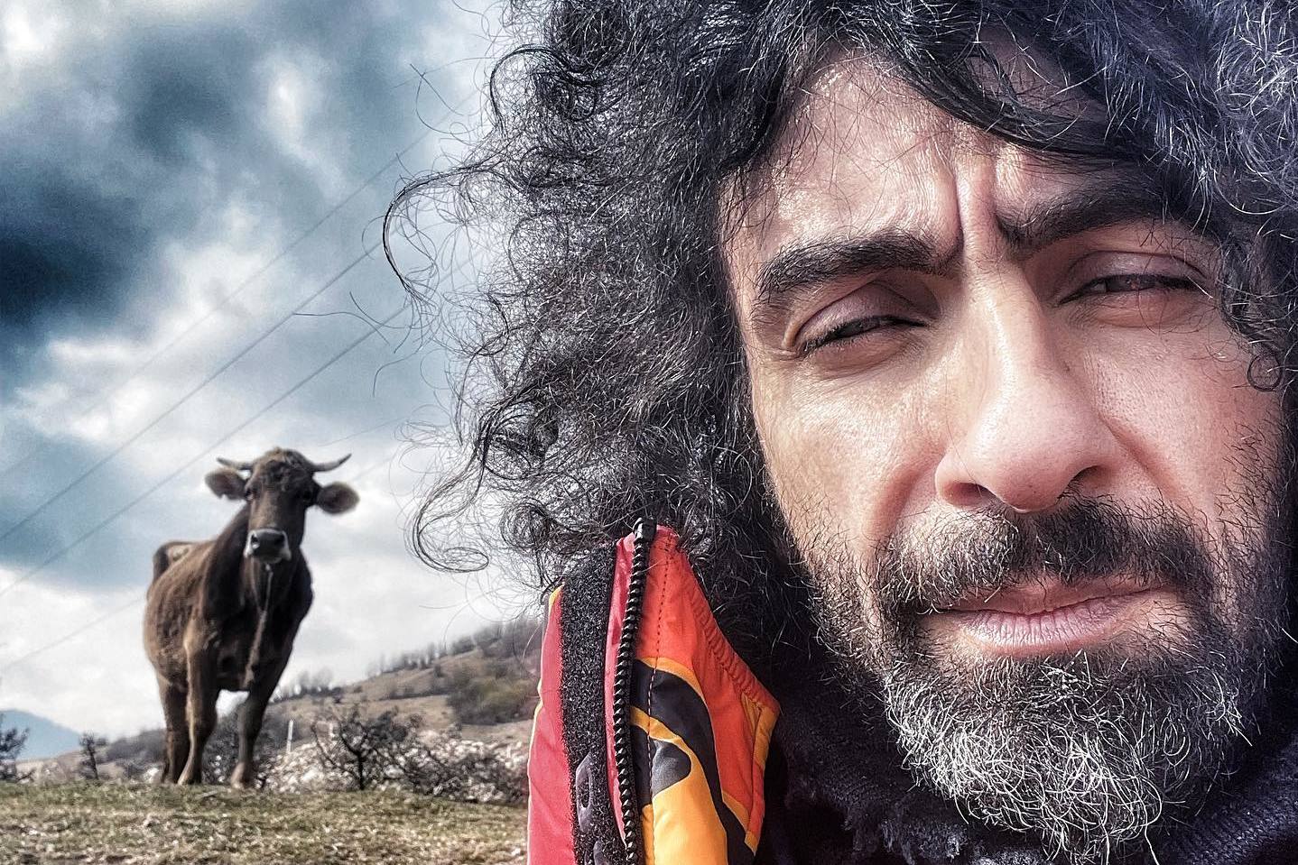 Всемирно известный скрипач Ара Маликян прибыл в Армению в рамках трэвл-шоу испанского телеканала 