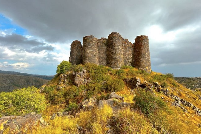 Средневековая  крепость «Амберд» в Армении внесена в ежегодный список 7 памятников Европы, которым угрожает исчезновение
