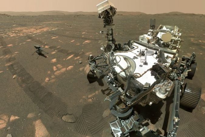 Дрон «Индженьюити», прибывший на Марс вместе с марсоходом «Персеверанс», совершит полет над холмами Красной планеты