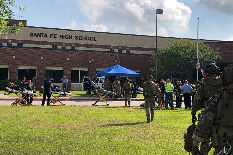 В американской школе ученик застрелил восемь человек