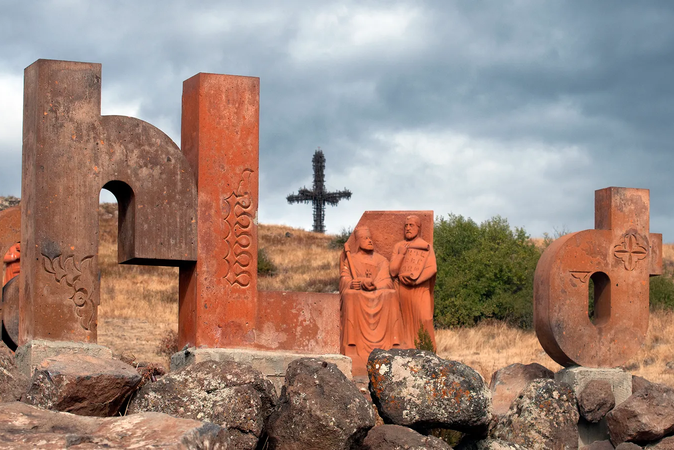 ВВС Travel: Армянский алфавит – предмет национальной гордости 