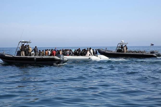 Более 100 мигрантов спасены у берегов Ливии