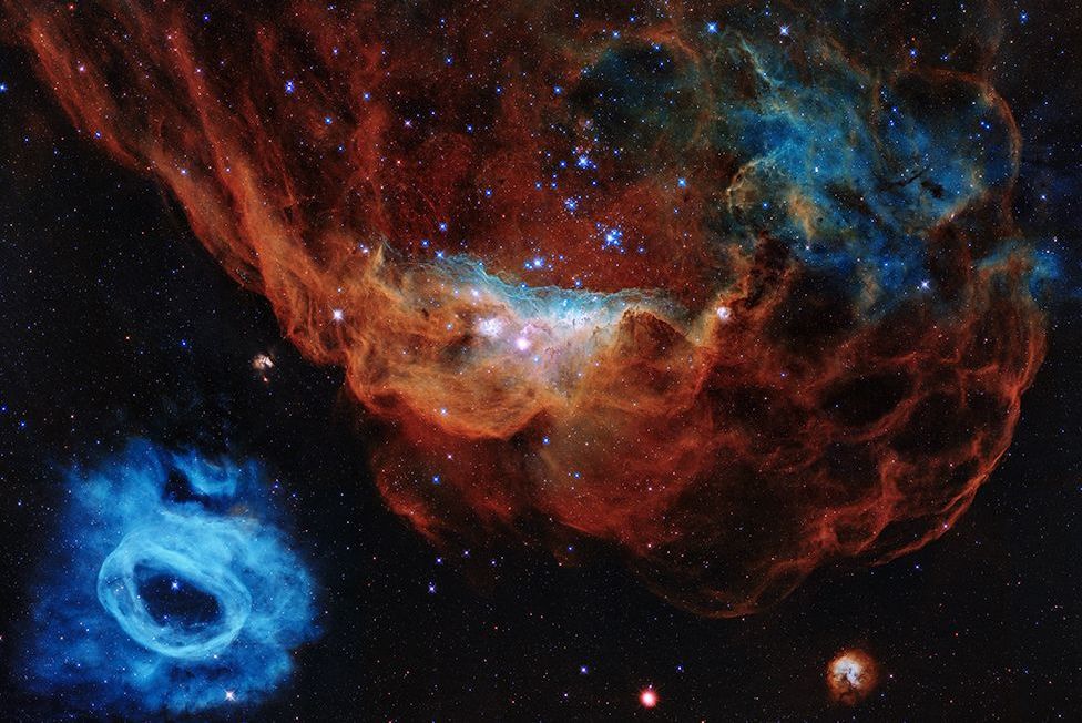 Машина открытий: телескоп «Хаббл» отпраздновал свое 30-летие снимком района формирования звезд, расположенного за пределами Млечного пути  