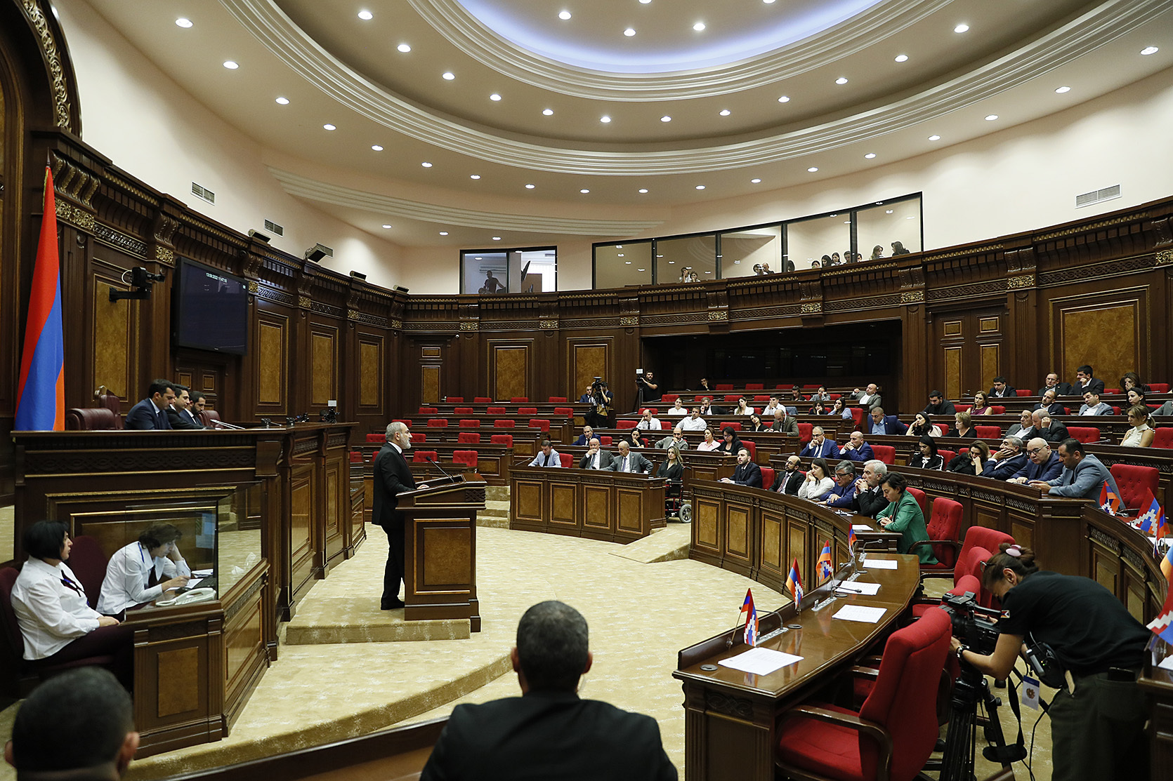 Парламент Армении призвал международные структуры адресно отреагировать на азербайджанскую агрессию