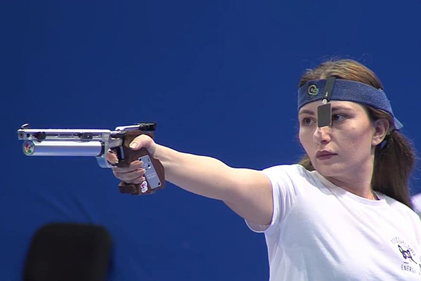 Эльмира Карапетян — победительница международного турнира по стрельбе  