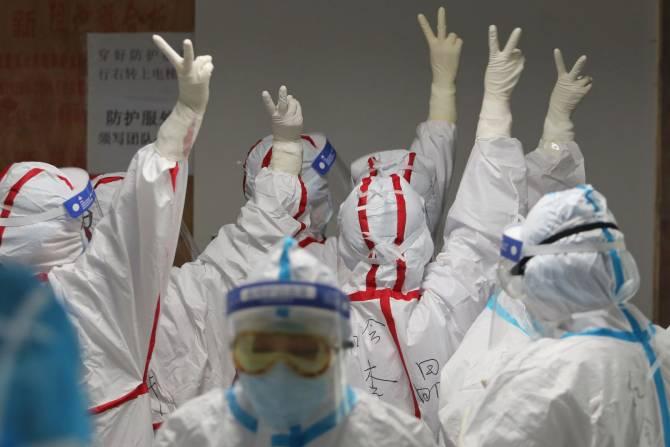 В китайском Ухане впервые не зафиксированы новые случаи заражения коронавирусом
