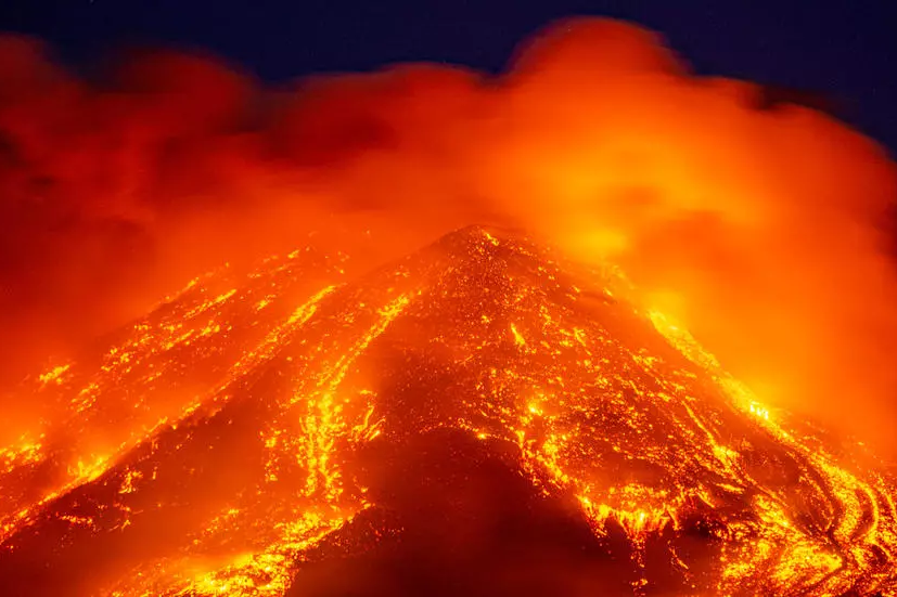 На Сицилии начали устранять последствия извержения вулкана Этна