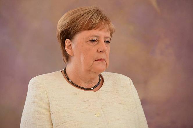 Ангела Меркель вновь испытала приступ сильной дрожи во время приема у президента Германии