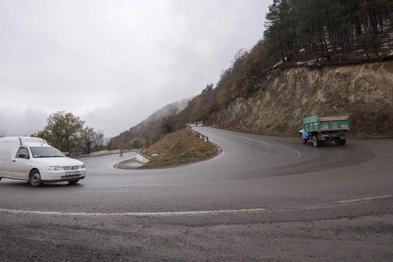 Из Еревана в Тбилиси за 2 часа: в Армении хотят построить новую дорогу