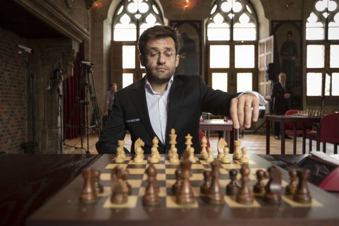 Левон Аронян в 4-м туре Champions Chess Tour Finals одержал победу: его следующим соперником будет азербайджанец Теймур Раджабов