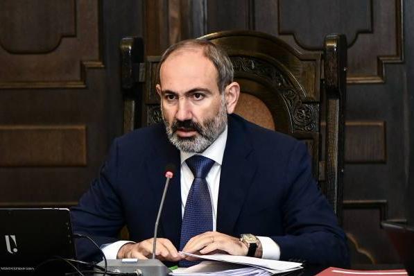 Правительство Армении обсудит вопрос объявления чрезвычайного положения: Пашинян 