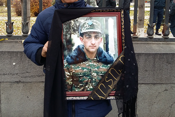 Քննչականը՝ զինծառայող Արթուր Աջամյանի մահվան դեպքի առթիվ հարուցված քրեական գործից մանրամասներով