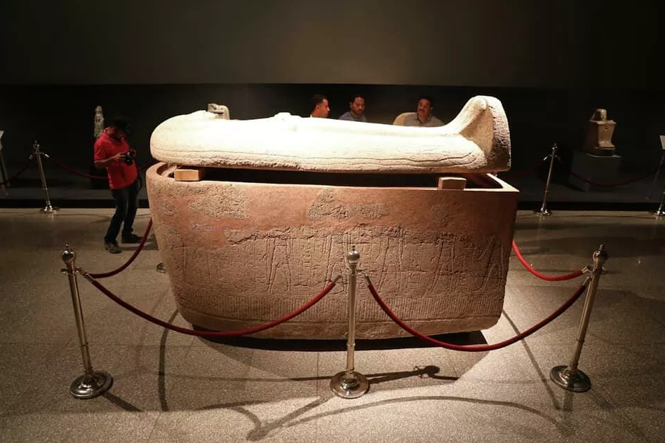 В Луксоре впервые показали саркофаг египетской царицы Таусерт, жившей 3,2 тысяч лет назад