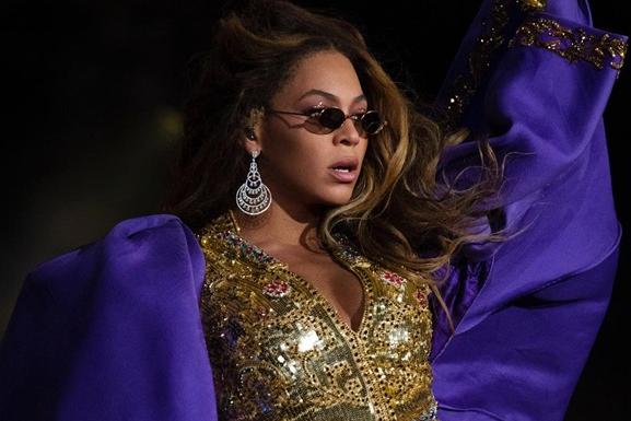 Beyonce анонсировала выход собственного документального фильма и одноименного альбома с 40 песнями