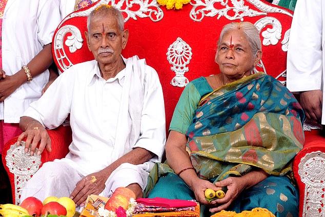 Мировой рекорд: 74-летняя жительница Индии родила двойню