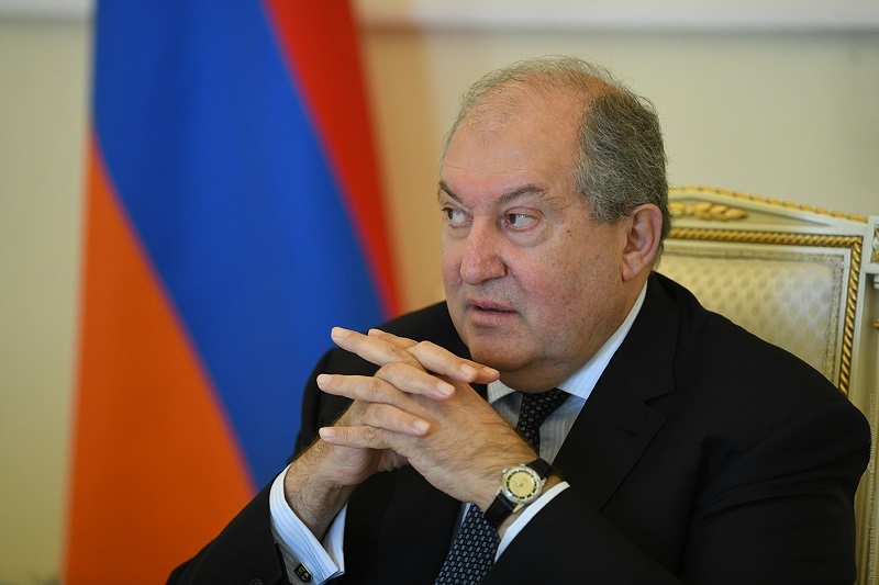 Должно быть сформировано Правительство национального согласия. Президент Армении