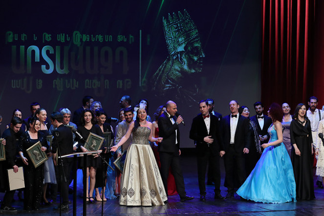 Во Всемирный день театра в Ереване традиционно наградили победителей театральной премии «Артавазд»