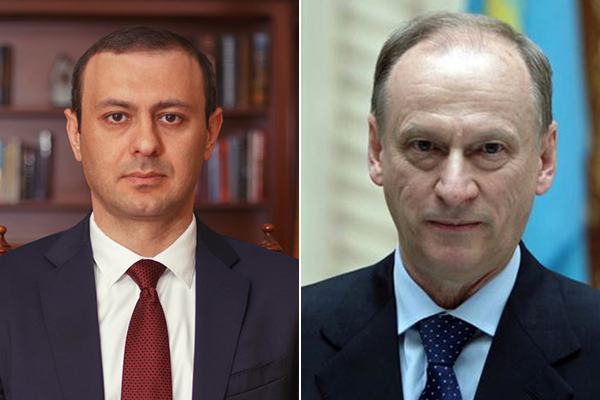 Секретарь Совета безопасности Армении Армен Григорян провел телефонный разговор с российским коллегой Николаем Патрушевым