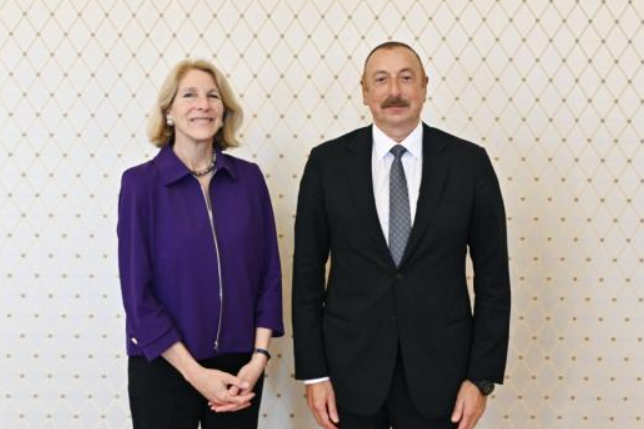 Ильхам Алиев и Карен Донфрид обсудили вопрос нормализации отношений между Азербайджаном и Арменией
