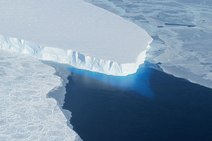 Толщина арктического льда за 12 лет уменьшилась на 20%