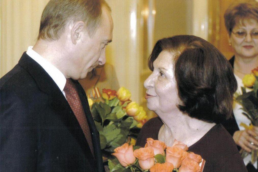 Песков: Путин хорошо был знаком и с Гоар Вартанян, и ее мужем