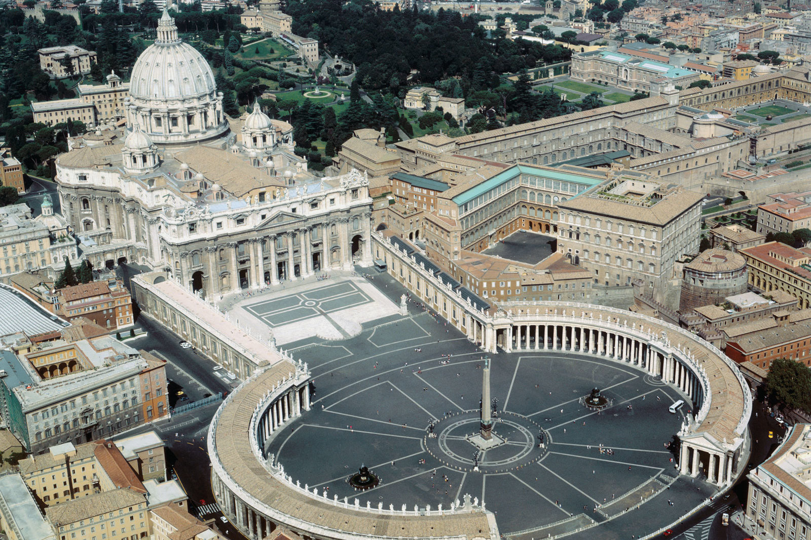 Ватикан прощал любые грехи гениального скульптора: Лоренцо Бернини покровительствовали шестеро римских пап