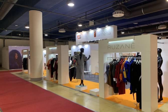 Международные покупатели имеют возможность ознакомиться с армянской модной и текстильной продукцией